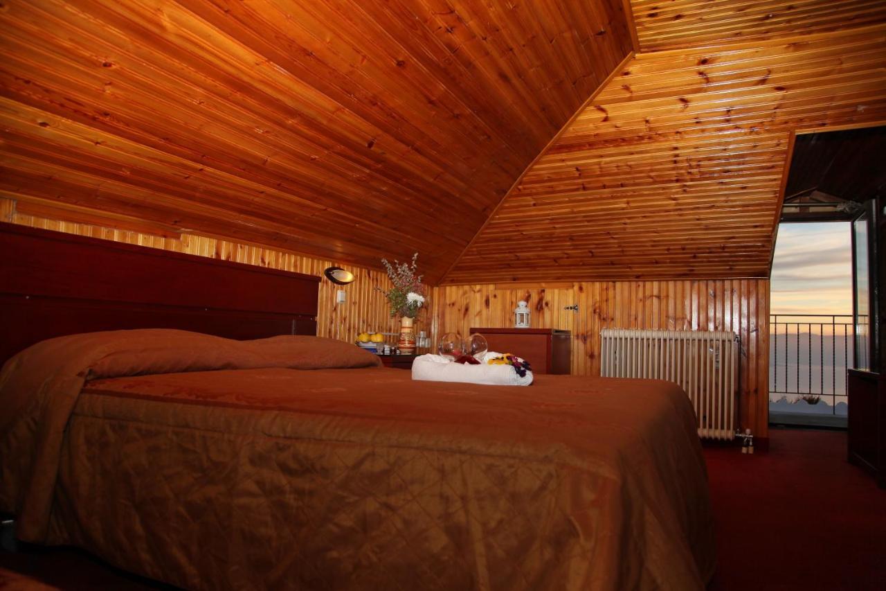 Tasia Mountain Hotel Chania  Bagian luar foto