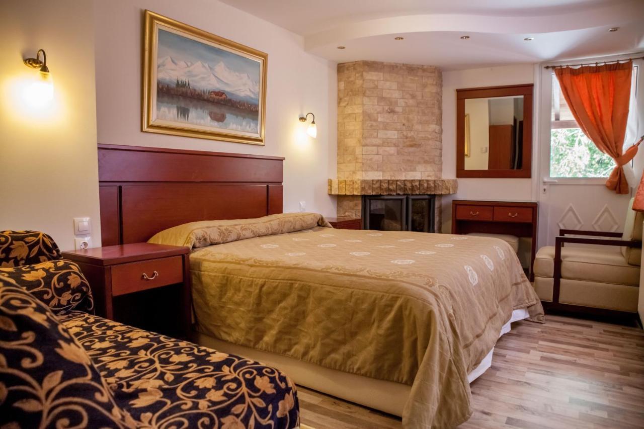 Tasia Mountain Hotel Chania  Bagian luar foto