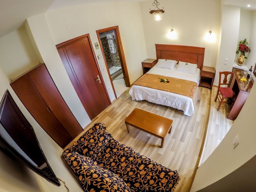 Tasia Mountain Hotel Chania  Bagian luar foto
