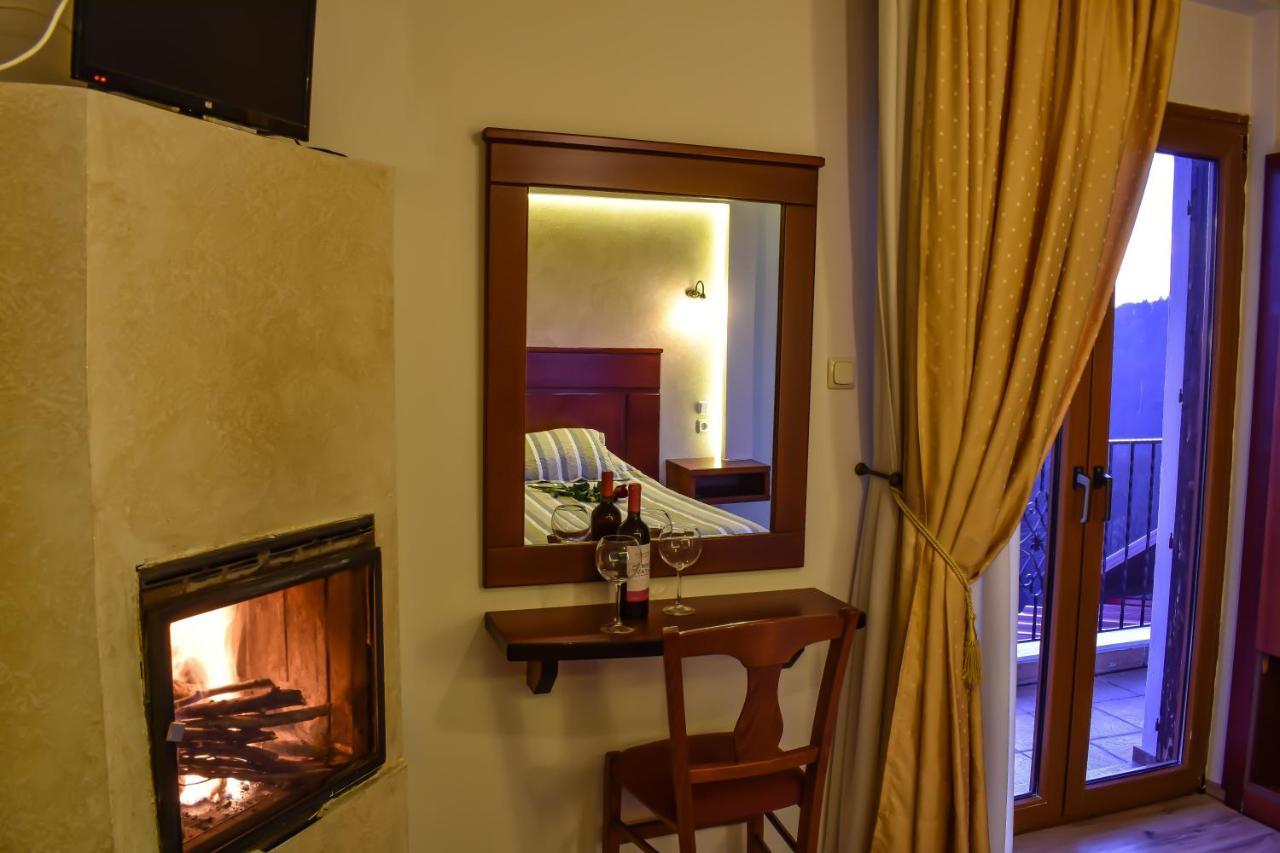 Tasia Mountain Hotel Chania  Bagian luar foto